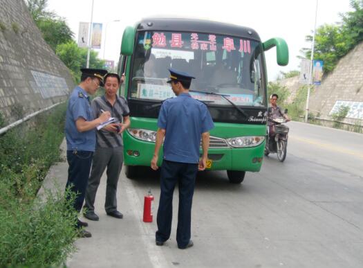 8月30日，交通运输部发出紧急通知，要求各级交通运输部门深刻汲取近期全国发生的多起重大道路客运事故教训，举一反三，全力防范和坚决遏制重特大道路交通事故的发生，切实做好G20峰会及中秋节、国庆节期间道路运输安全保障工作。.jpg