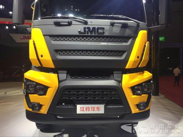 江铃6X4矿用自卸车4.jpg