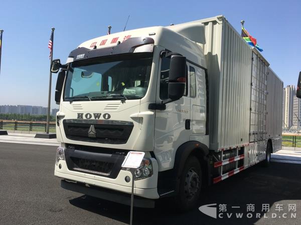 HOWO-T5G 4X2载货车.jpg