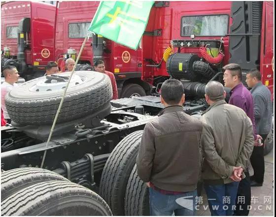 大运重卡经销商临沂旭翔兰陵区域推介会圆满成功.jpg