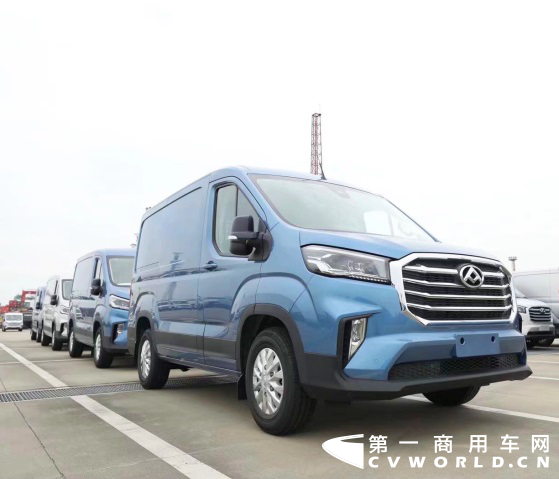 近日，包括上汽大通MAXUS EV30（海外版称为e DELIVER 3）、EV90（海外版称为e DELIVER 9）、V90（海外版称为DELIVER 9）在内的逾5000台车辆开启批量出口征程，目的地是英国、挪威、爱尔兰等欧洲发达国家。