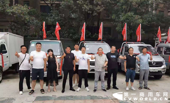 7月18日，瞄准全新一代客户群体，东风轻型车旗下经典车型东风小霸王携家族新品——小霸王W08、小霸王W15、小霸王W17、小霸王W18在全国十城同步上市。