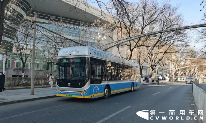 吉利星际氢燃料电池城市
张家口路试.png