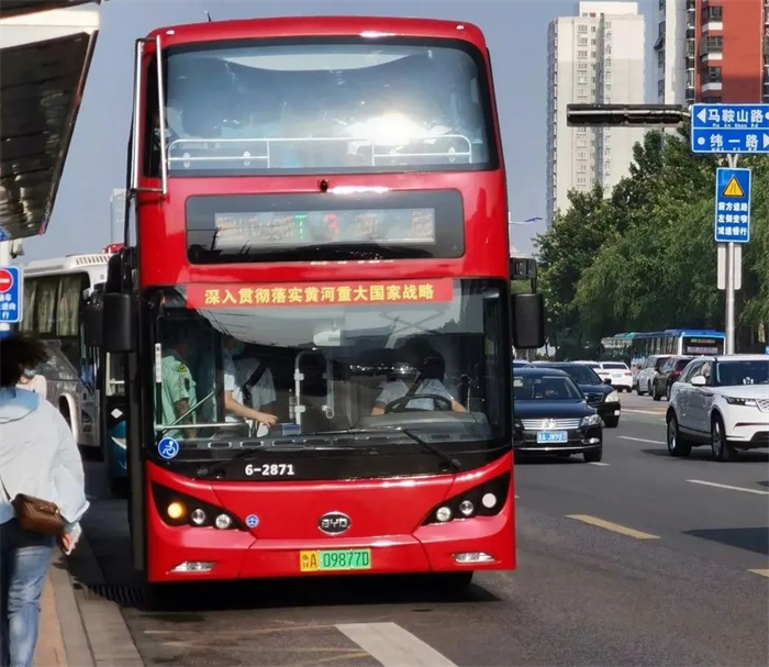 【
 原创】进入7月份，下半年紧张的冲刺号角已然吹响，各新能源
品牌能否延续往昔荣光，继续为行业贡献更具影响力的事件呢？