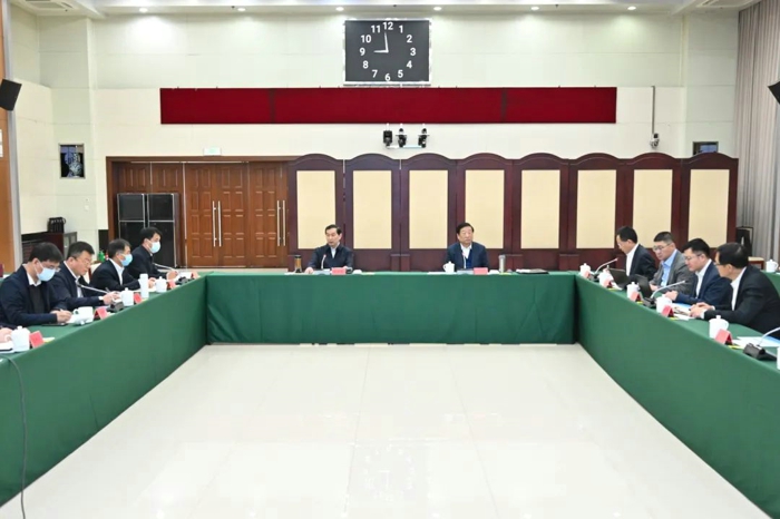 石家庄市与山东重工集团召开氢能产业合作对接会1.jpg