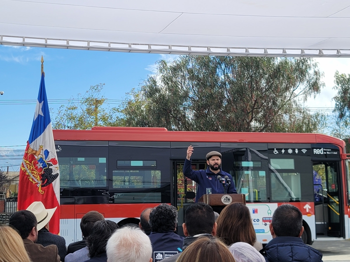 智利时间2024年5月9日，中通
公司纯电动车批量交付仪式在智利奥希金省兰卡瓜市成功举行。